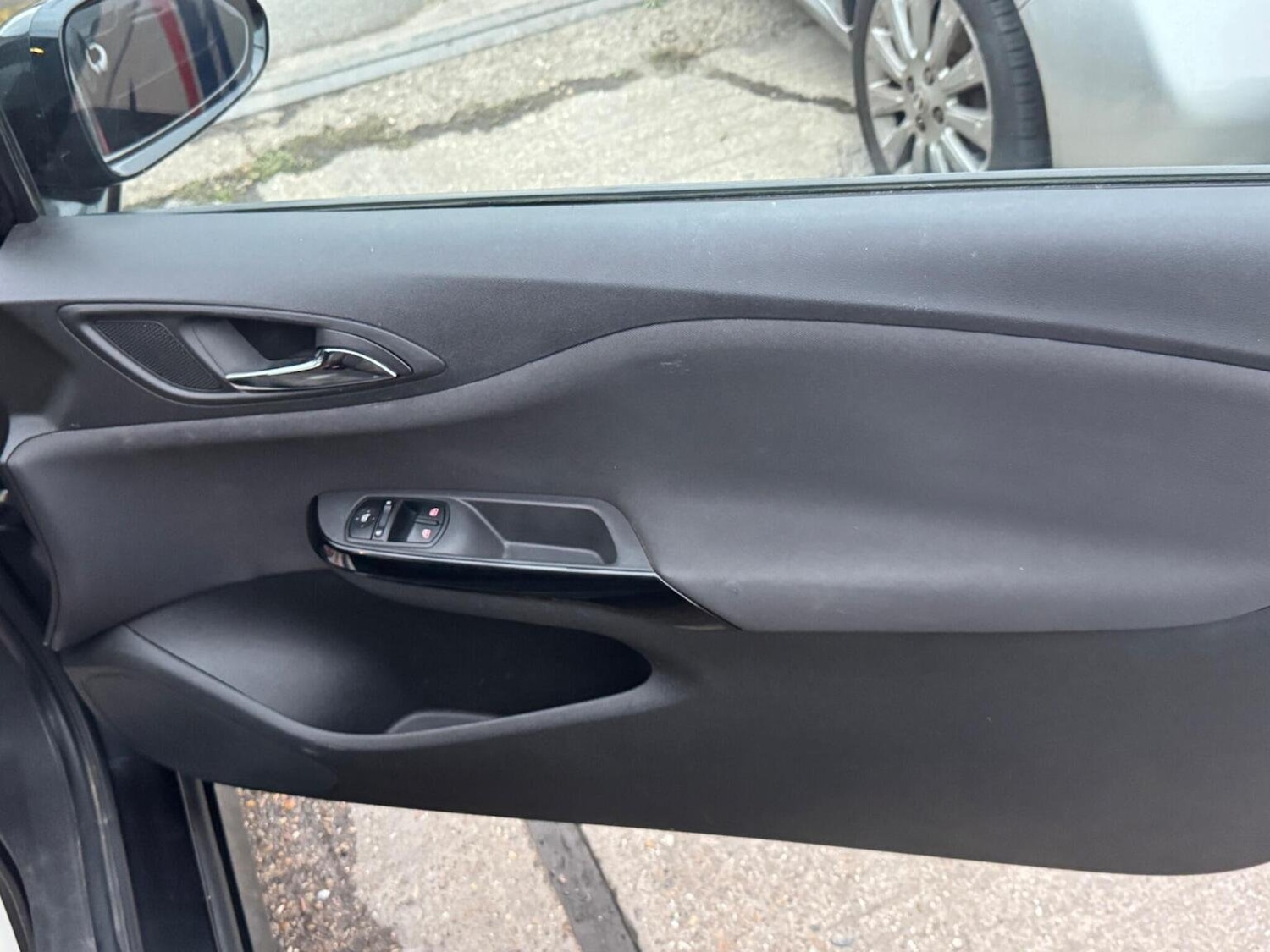 Used Vauxhall Corsa 2015 for sale - 76156721: Photo 31