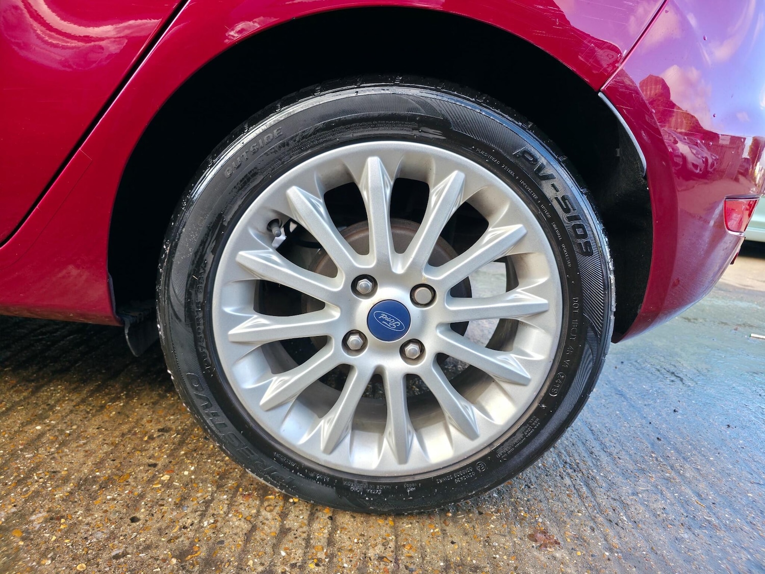 Used Ford Fiesta 2014 for sale - 77049917: Photo 26