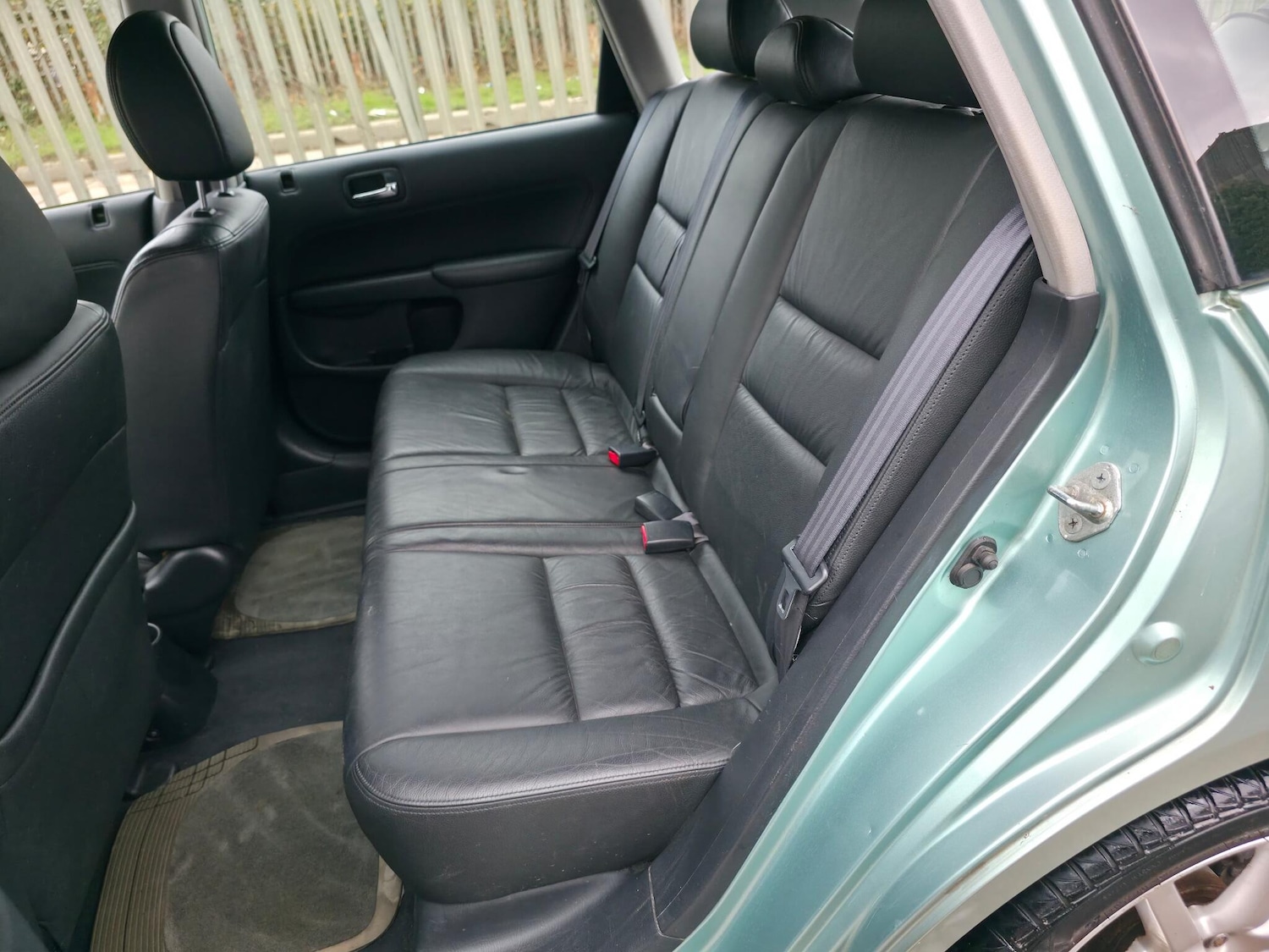 Used Honda Civic 2004 for sale - 76953095: Photo 20