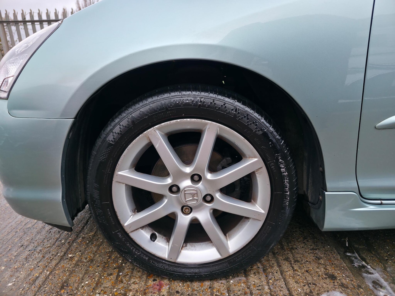 Used Honda Civic 2004 for sale - 76953095: Photo 28