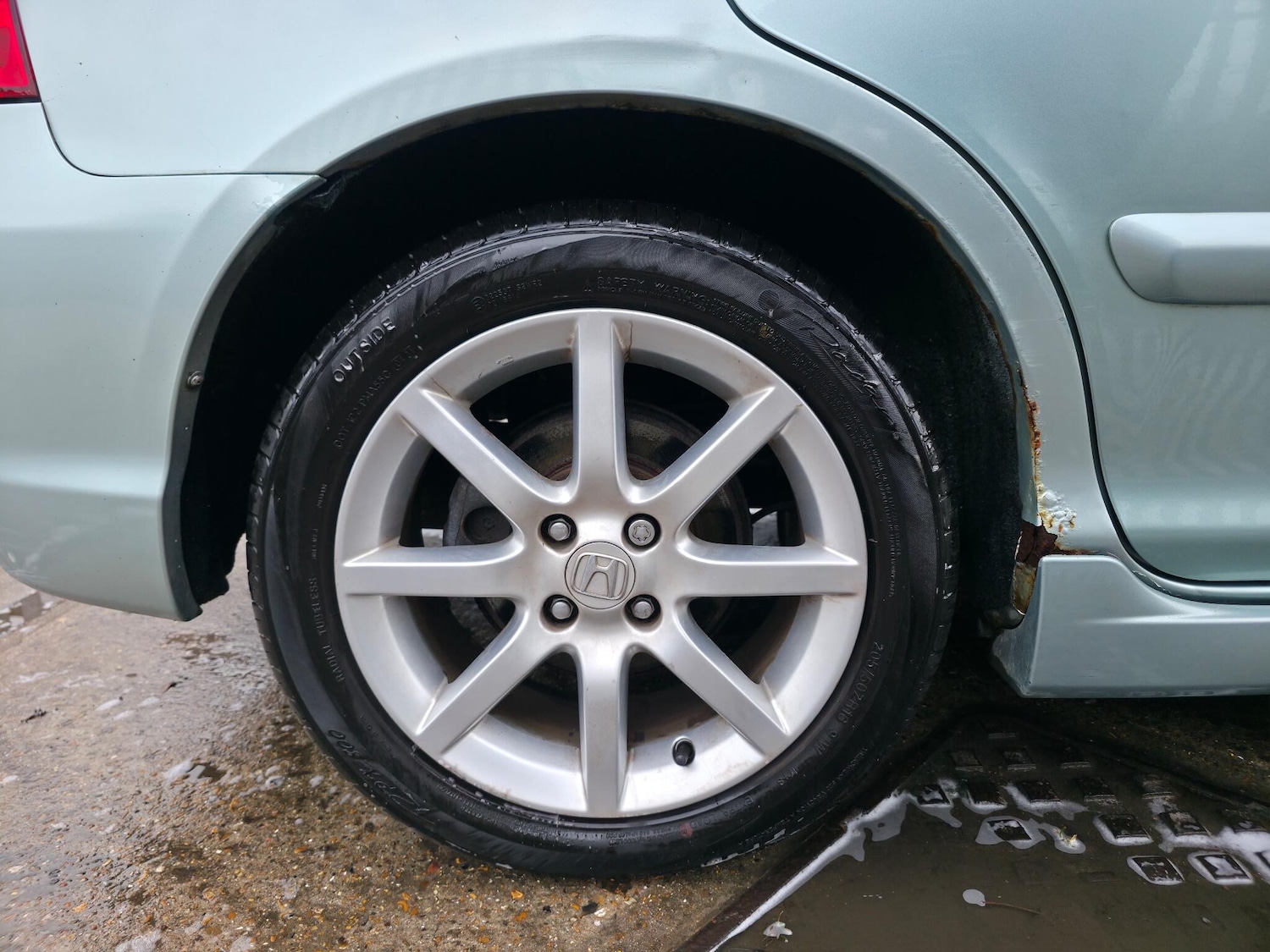 Used Honda Civic 2004 for sale - 76953095: Photo 30