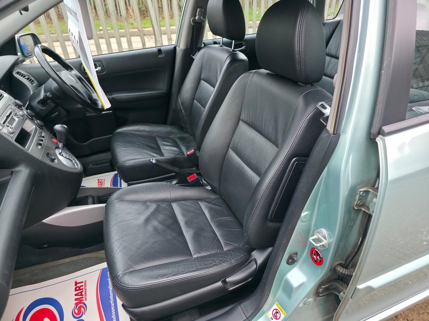 Used Honda Civic 2004 for sale - 76953095: Photo 39