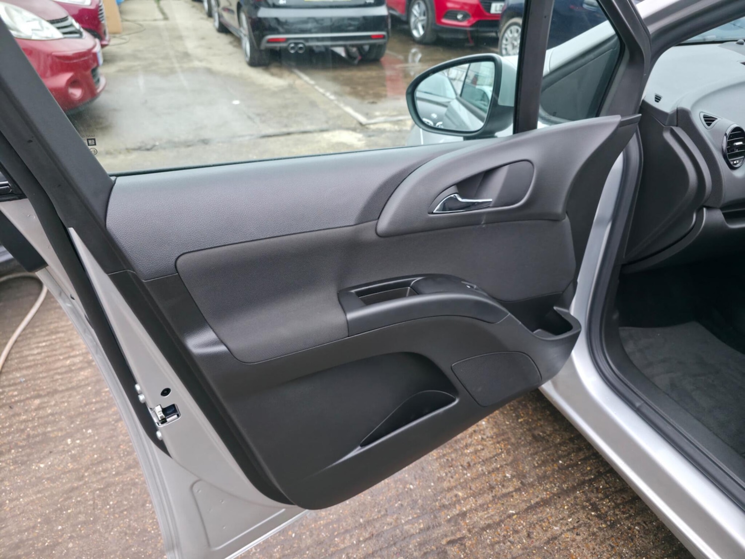 Used Vauxhall Meriva 2016 for sale - 77040476: Photo 21