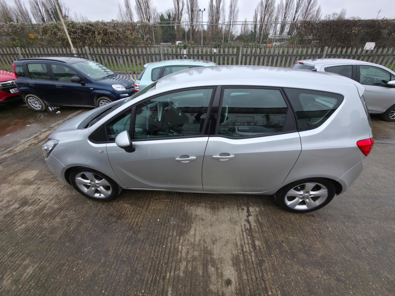 Used Vauxhall Meriva 2016 for sale - 77040476: Photo 9