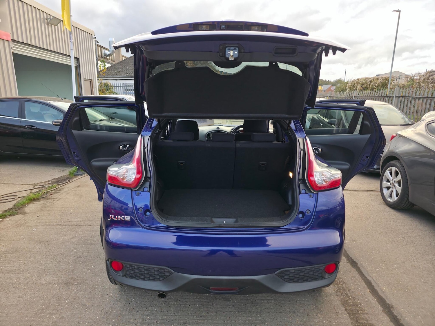 Used Nissan Juke 2016 for sale - 76638811: Photo 30