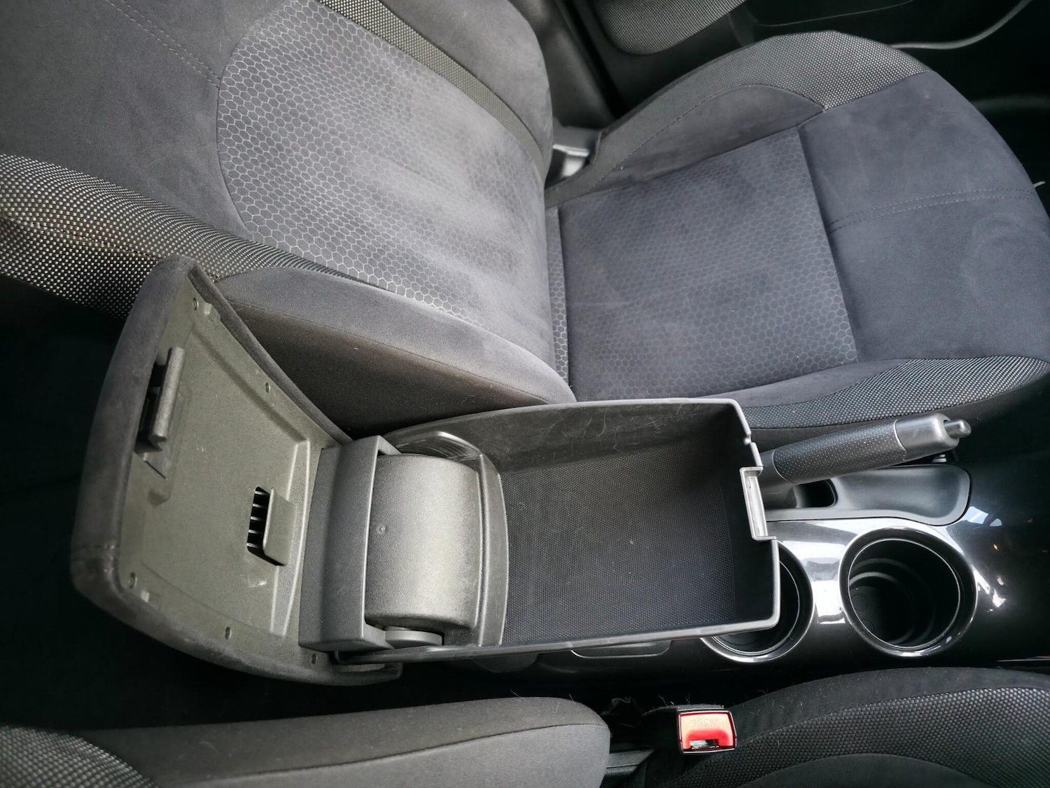 Used Nissan Juke 2016 for sale - 76638811: Photo 32