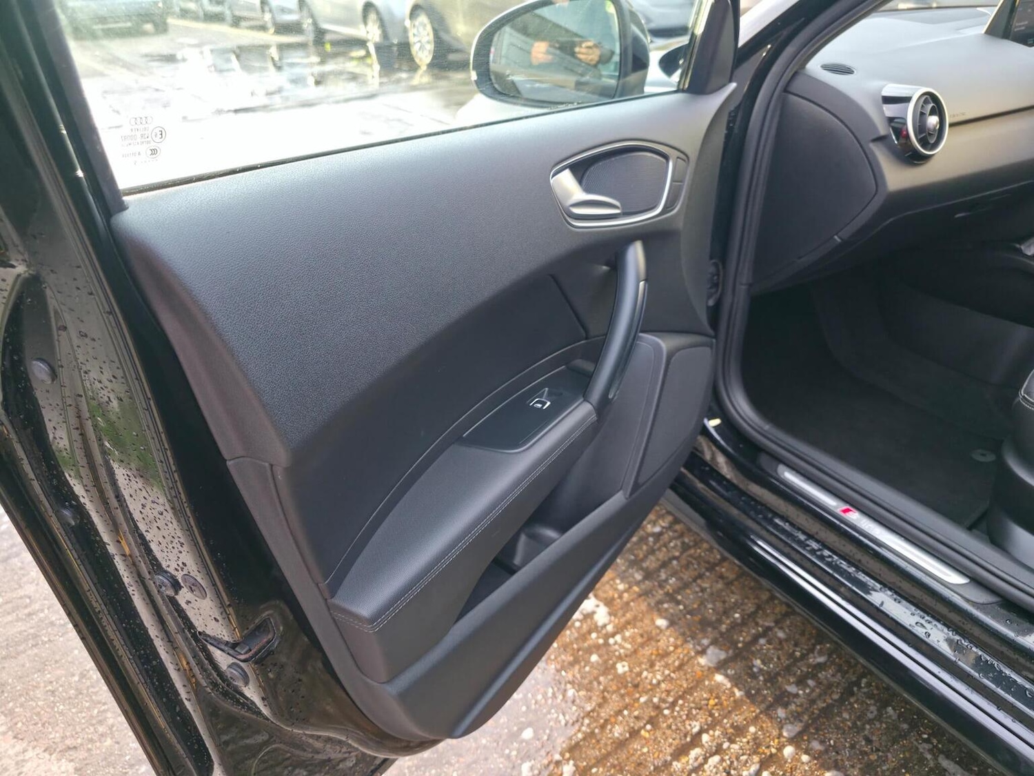 Used Audi A1 2015 for sale - 76482989: Photo 26