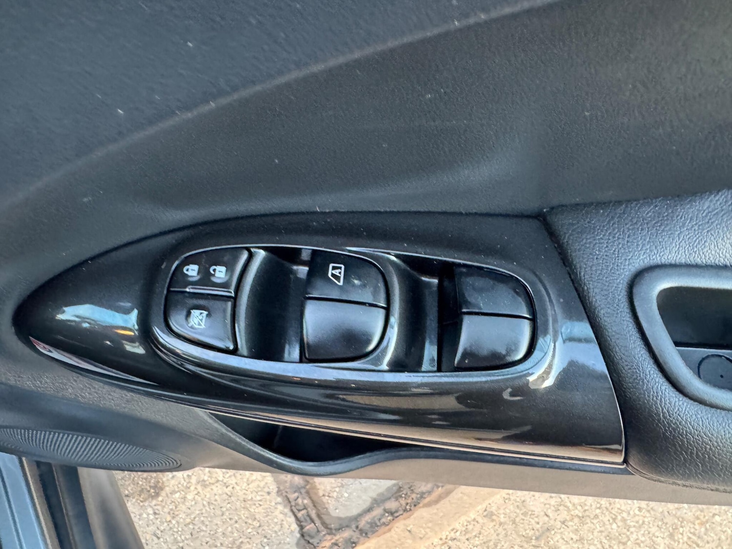 Used Nissan Juke 2018 for sale - 76638818: Photo 29