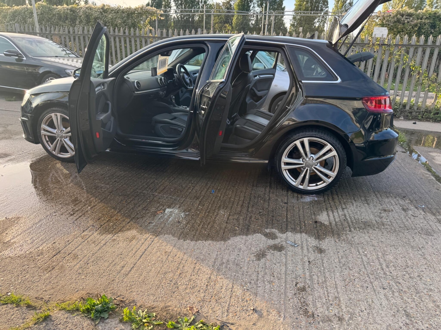 Used Audi A3 2015 for sale - 76638815: Photo 8