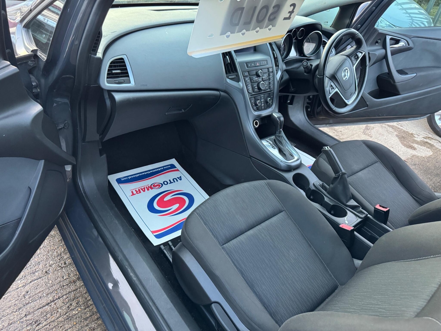 Used Vauxhall Astra GTC 2014 for sale - 76638802: Photo 41