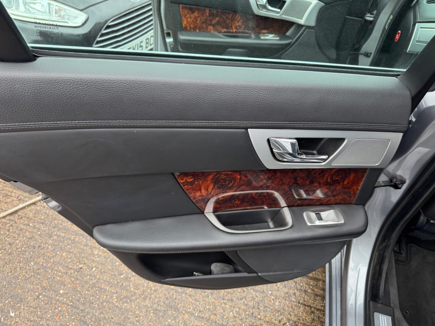 Used Jaguar XF 2011 for sale - 76638796: Photo 29