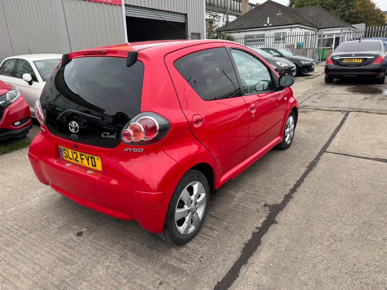 Used Toyota AYGO 2012 for sale - 76638797: Photo 14