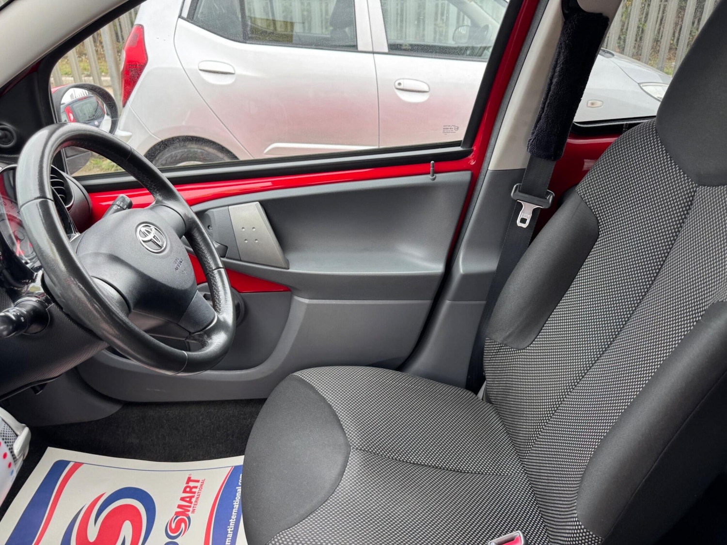 Used Toyota AYGO 2012 for sale - 76638797: Photo 23