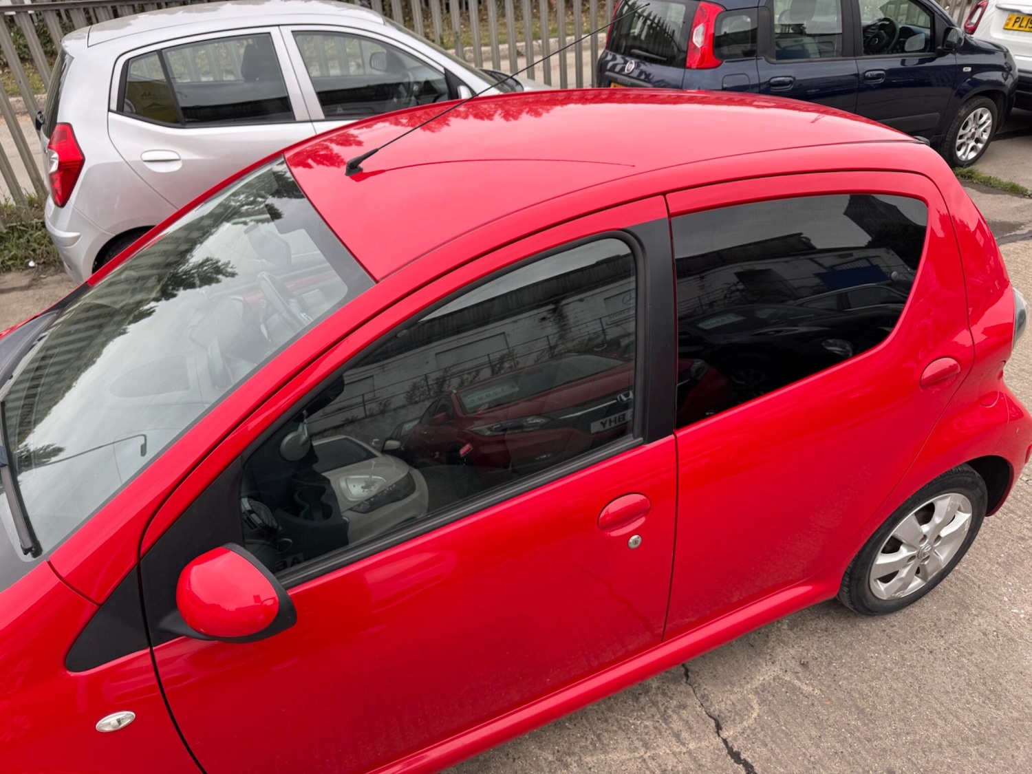 Used Toyota AYGO 2012 for sale - 76638797: Photo 33