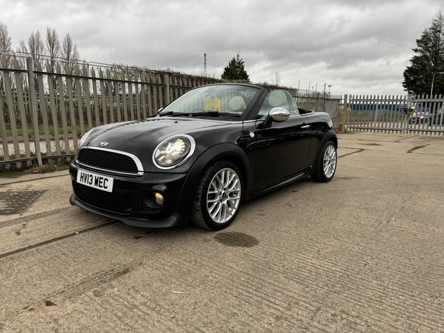Used MINI Roadster 2013 for sale - 76638800: Photo 3