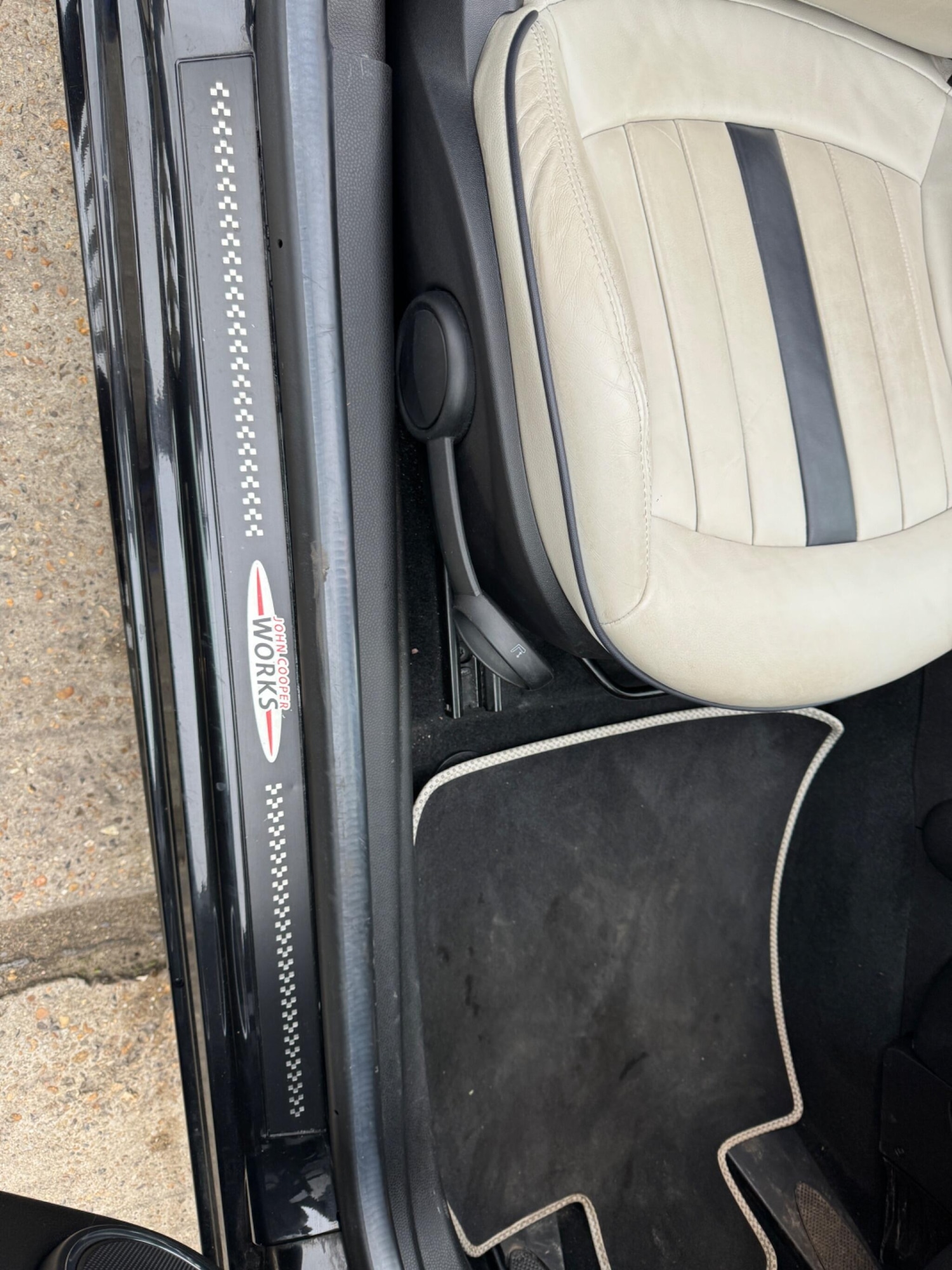 Used MINI Roadster 2013 for sale - 76638800: Photo 66