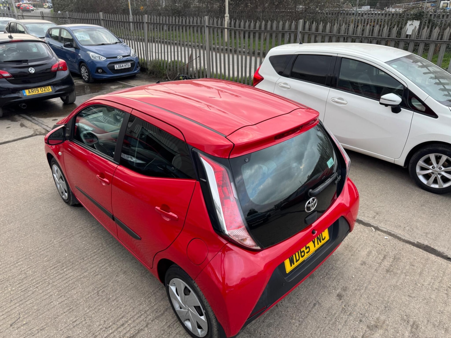 Used Toyota AYGO for sale - 77808490: Photo 10