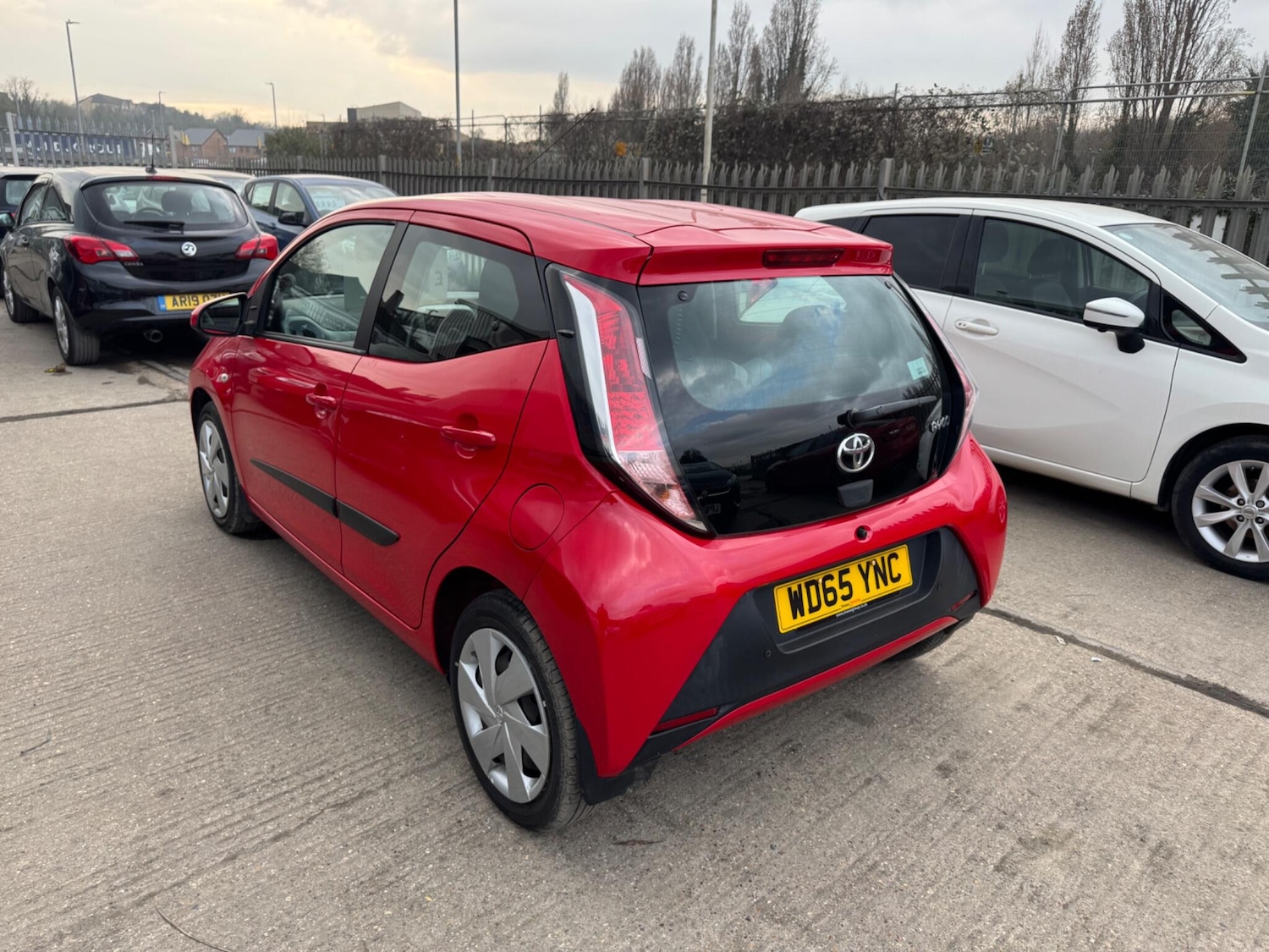 Used Toyota AYGO for sale - 77808490: Photo 4