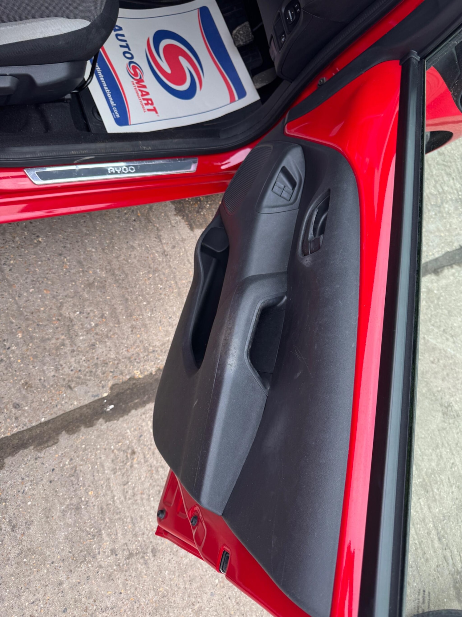 Used Toyota AYGO for sale - 77808490: Photo 40