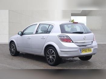 Used Vauxhall Astra 2010 for sale - 79145118: Photo