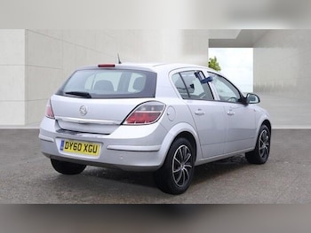 Used Vauxhall Astra 2010 for sale - 79145118: Photo