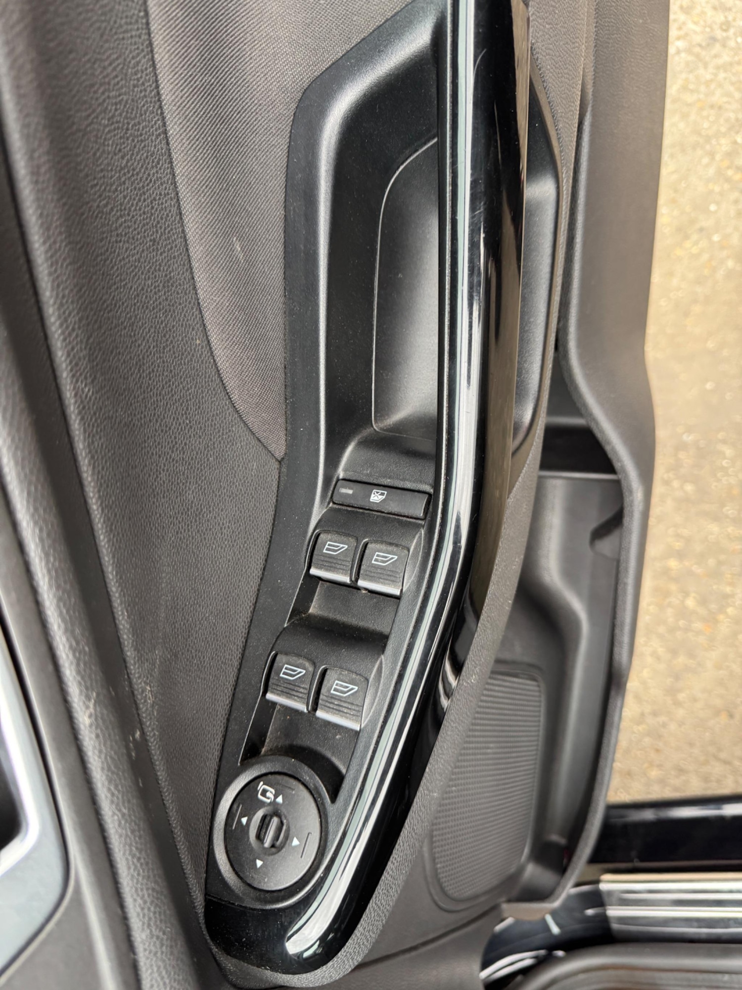 Used Ford Fiesta 2015 for sale - 76638806: Photo 66