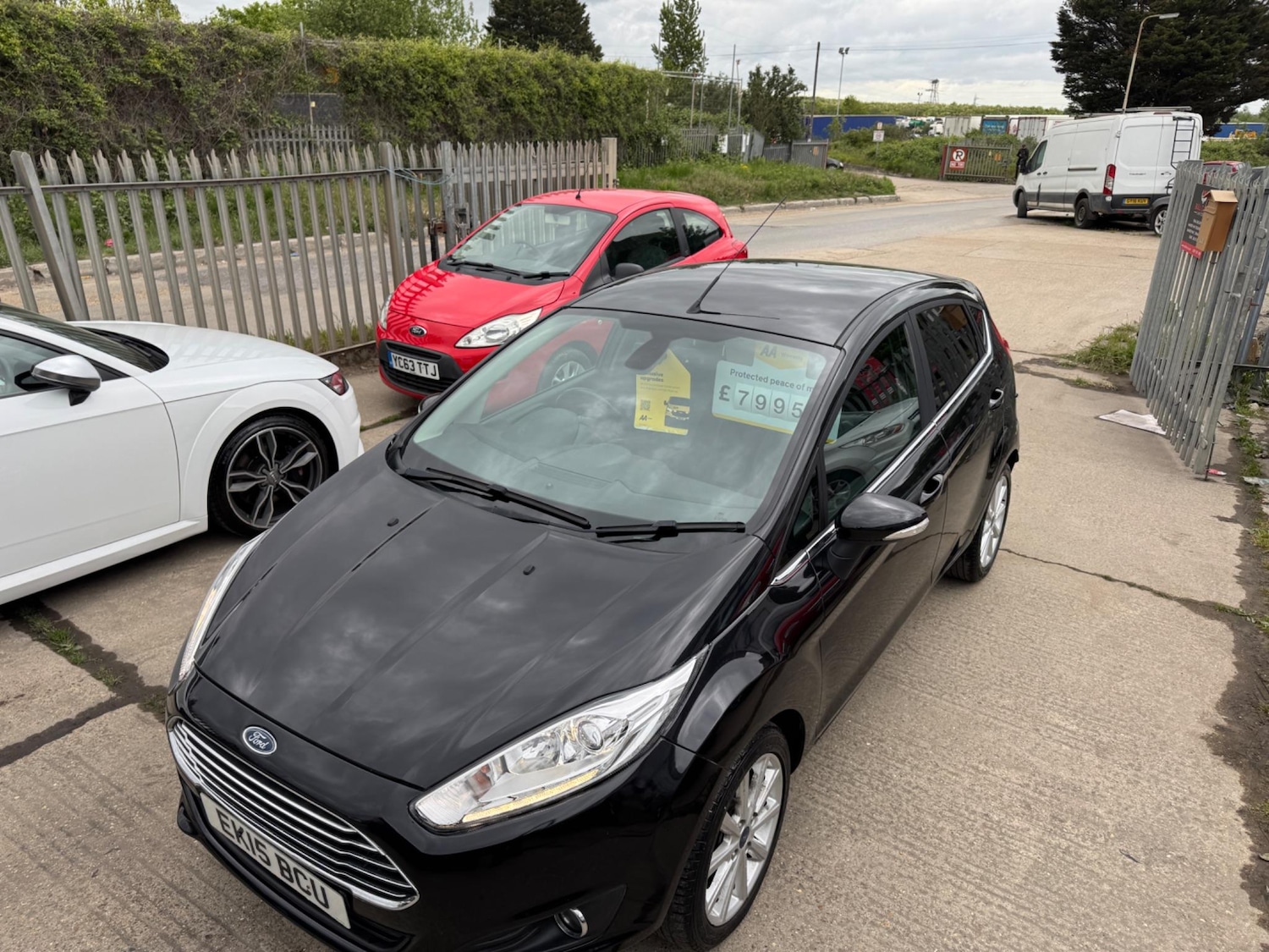 Used Ford Fiesta 2015 for sale - 76638806: Photo 7