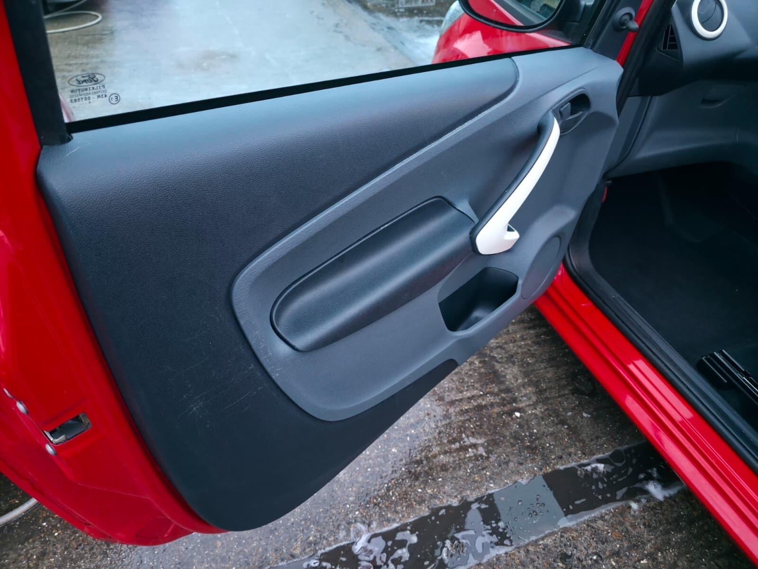 Used Ford Ka 2014 for sale - 76839867: Photo 26