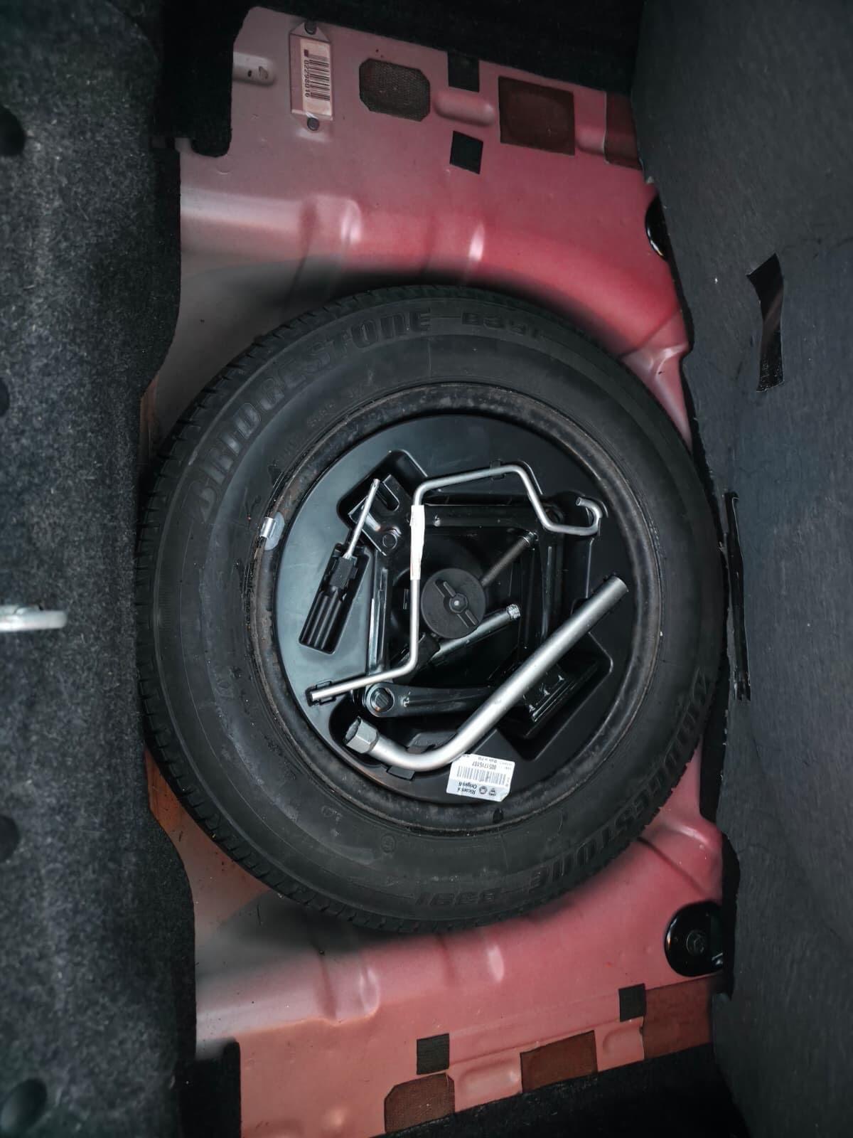 Used Ford Ka 2014 for sale - 76839867: Photo 29