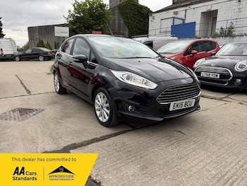 Used Ford Fiesta 2015 for sale - 75975473: Photo