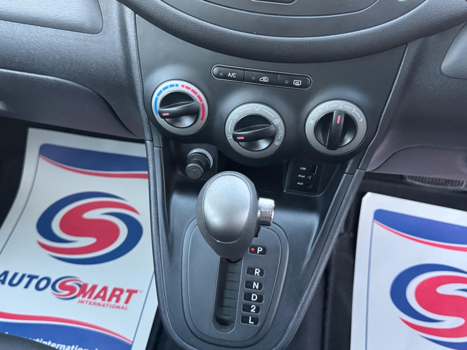 Used Hyundai i10 for sale - 76996535: Photo 21