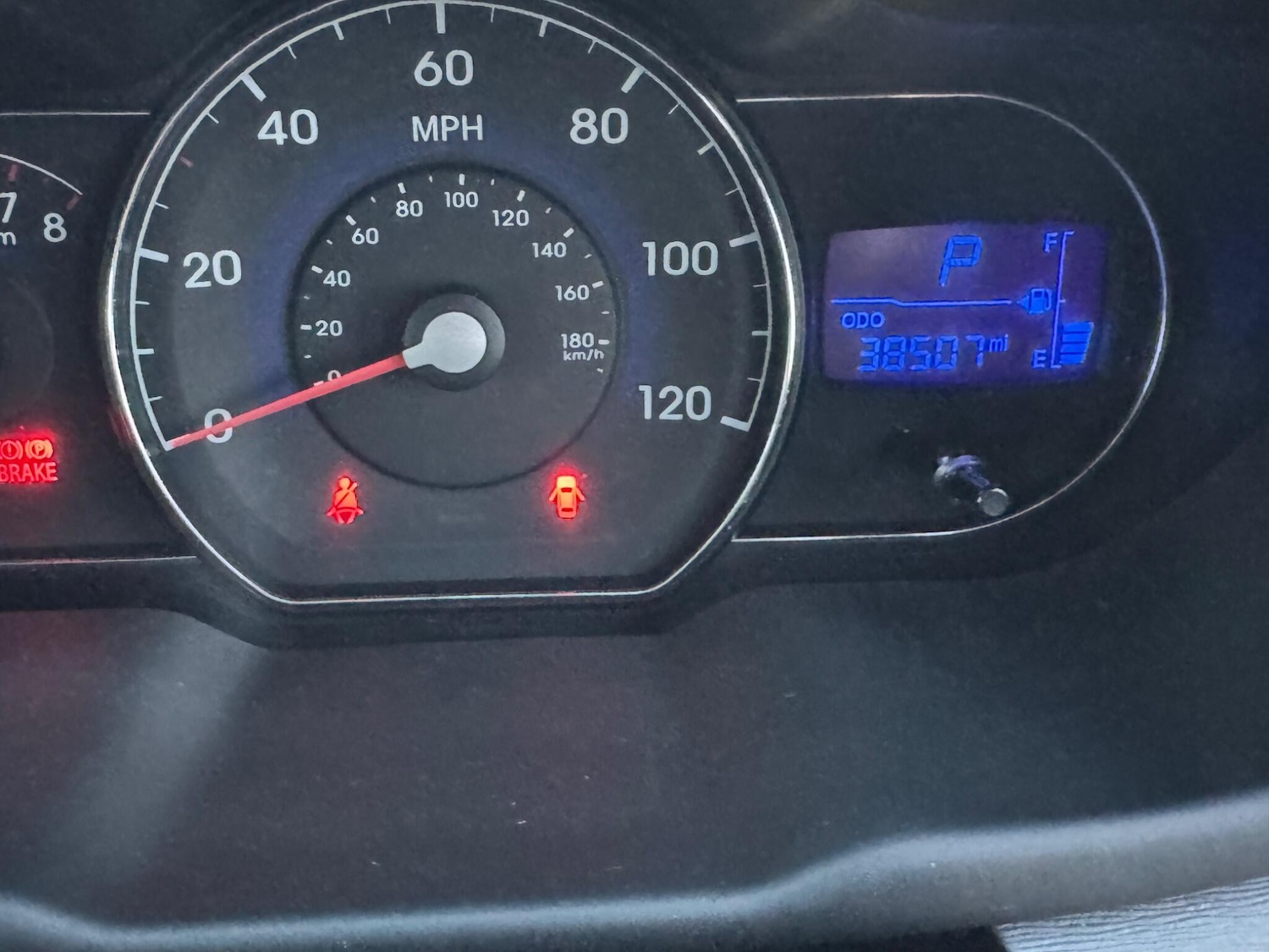 Used Hyundai i10 for sale - 76996535: Photo 32