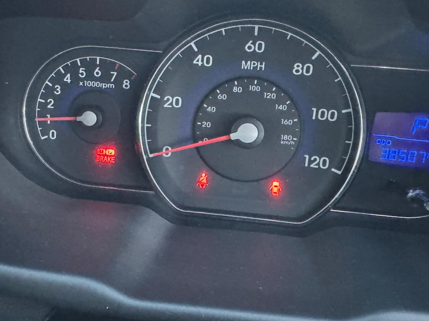 Used Hyundai i10 for sale - 76996535: Photo 34