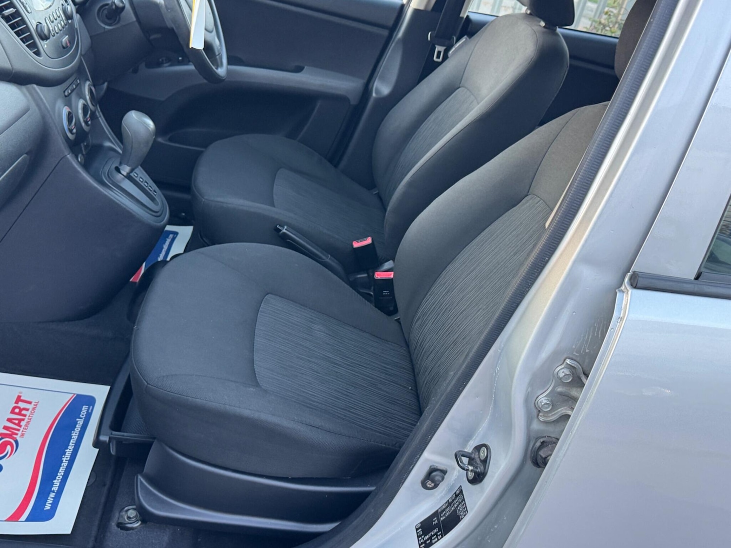 Used Hyundai i10 for sale - 76996535: Photo 37