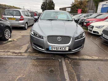 Used Jaguar XF 2011 for sale - 76257680: Photo 2