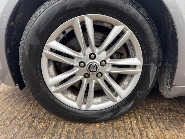Used Jaguar XF 2011 for sale - 76257680: Photo 57