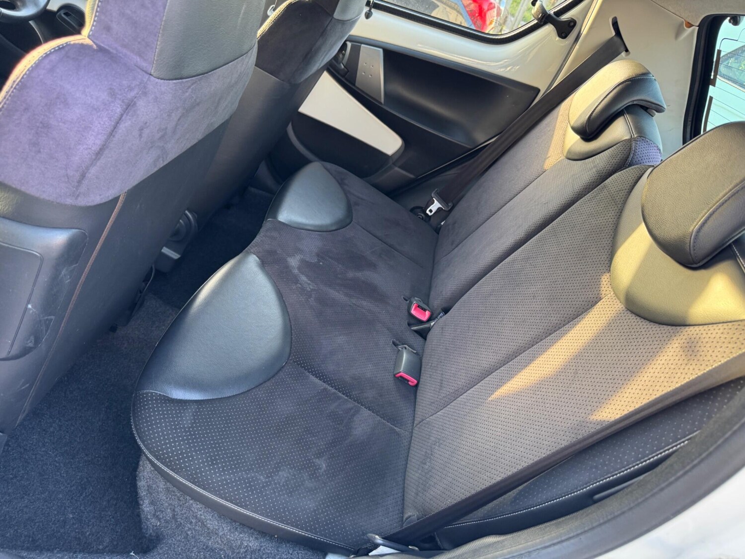 Used Toyota AYGO 2012 for sale - 78170301: Photo 26