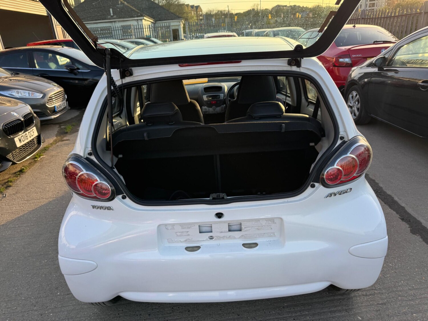 Used Toyota AYGO 2012 for sale - 78170301: Photo 30