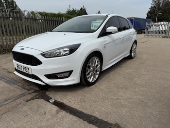 Used Ford Focus 2017 for sale - 75975530: Photo