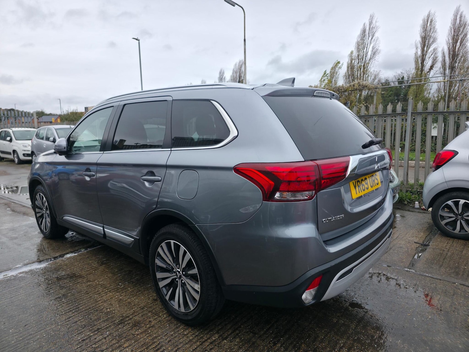 Used Mitsubishi Outlander 2019 for sale - 76667041: Photo 4