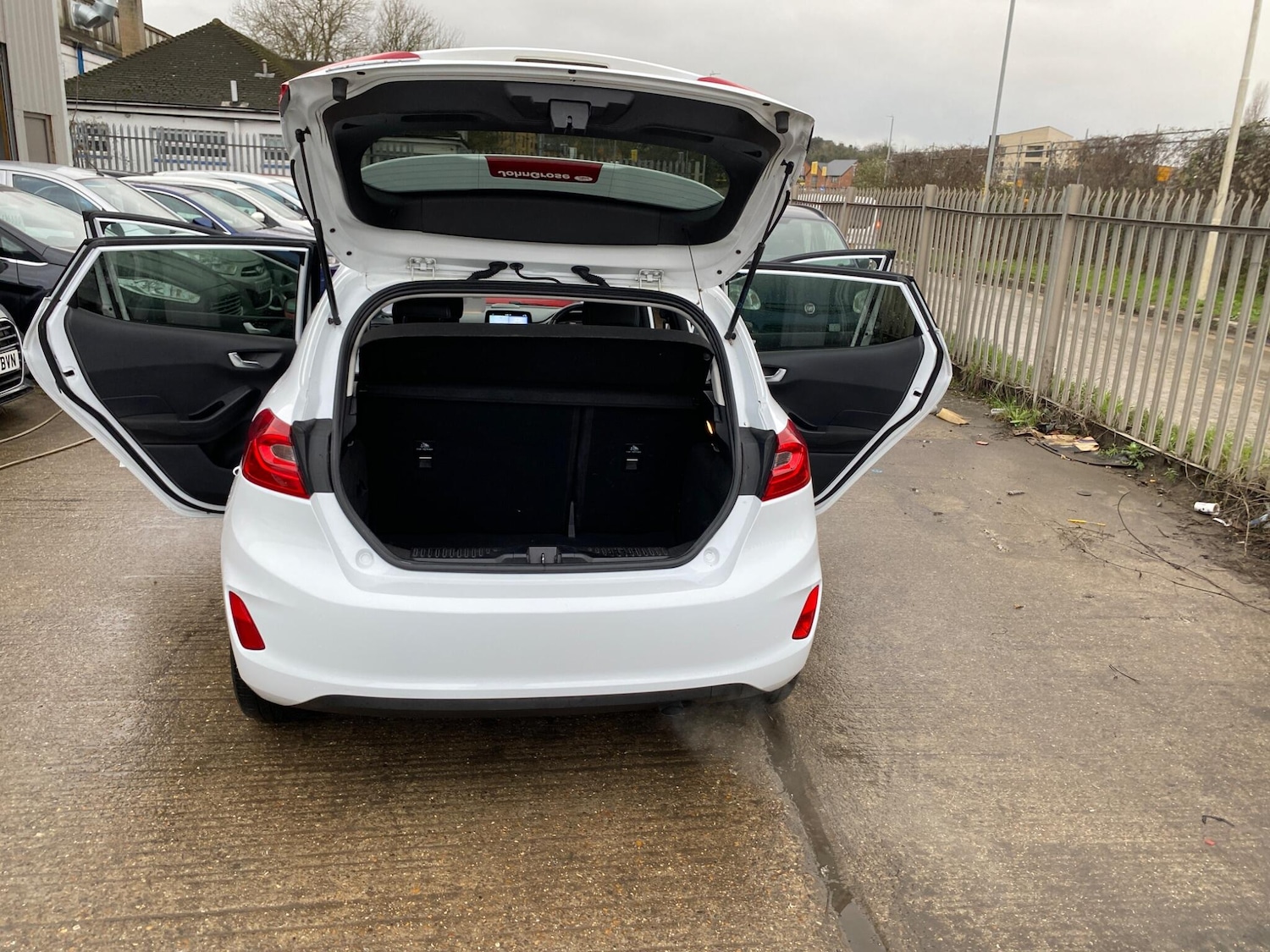 Used Ford Fiesta 2017 for sale - 77611887: Photo 36
