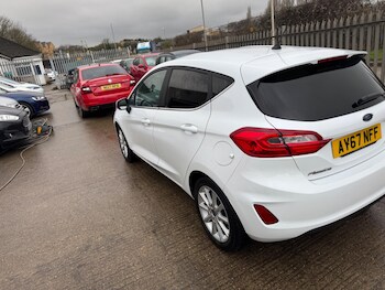 Used Ford Fiesta 2017 for sale - 77611887: Photo