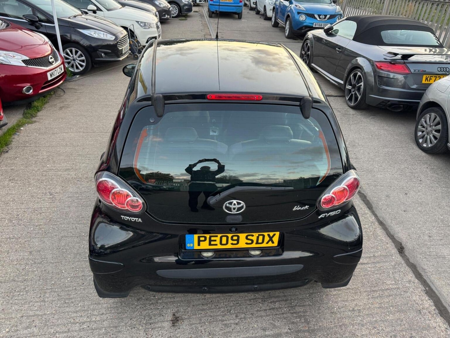 Used Toyota AYGO 2009 for sale - 76022656: Photo 12