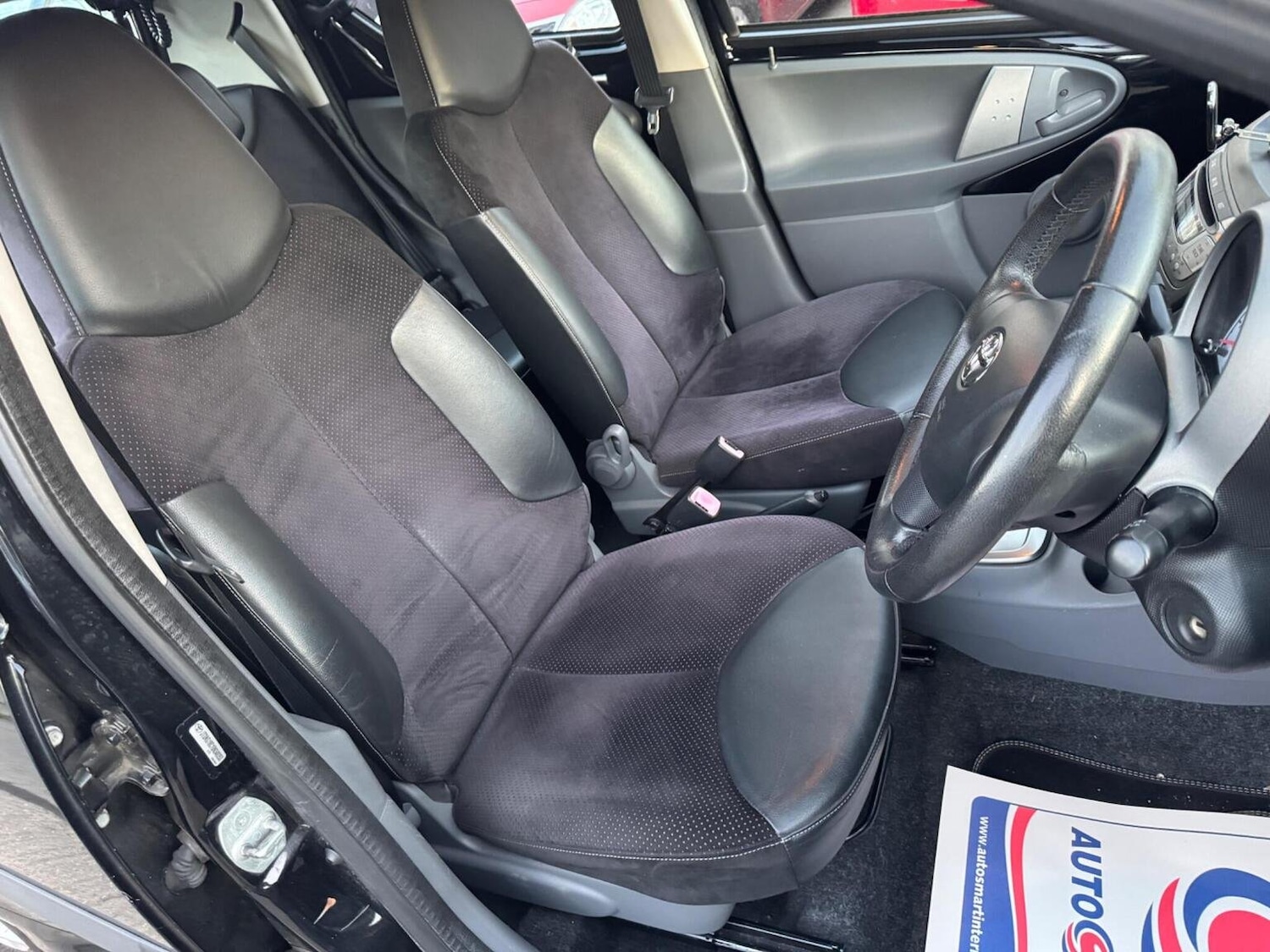 Used Toyota AYGO 2009 for sale - 76022656: Photo 18