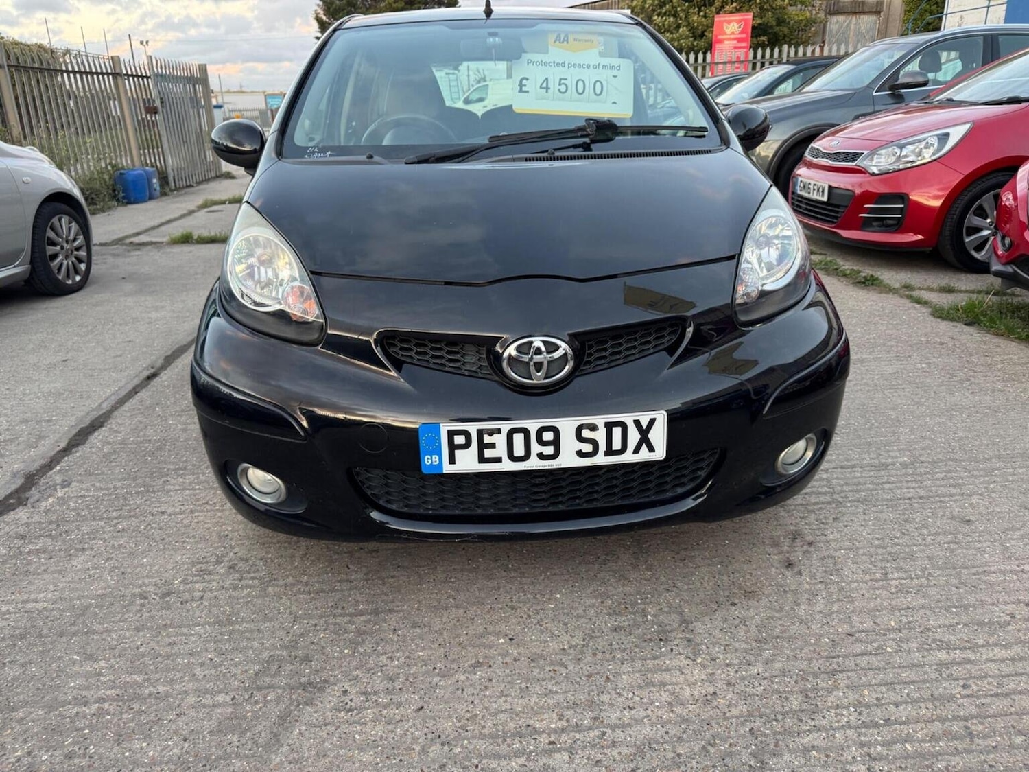 Used Toyota AYGO 2009 for sale - 76022656: Photo 2