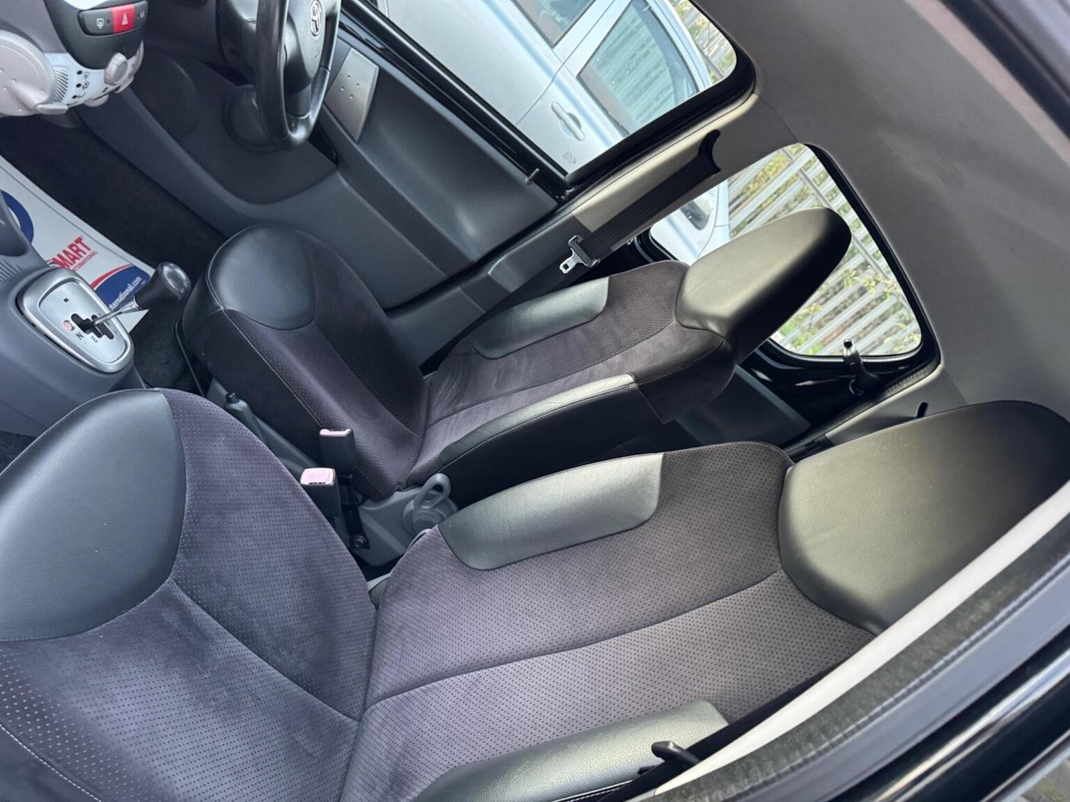 Used Toyota AYGO 2009 for sale - 76022656: Photo 29