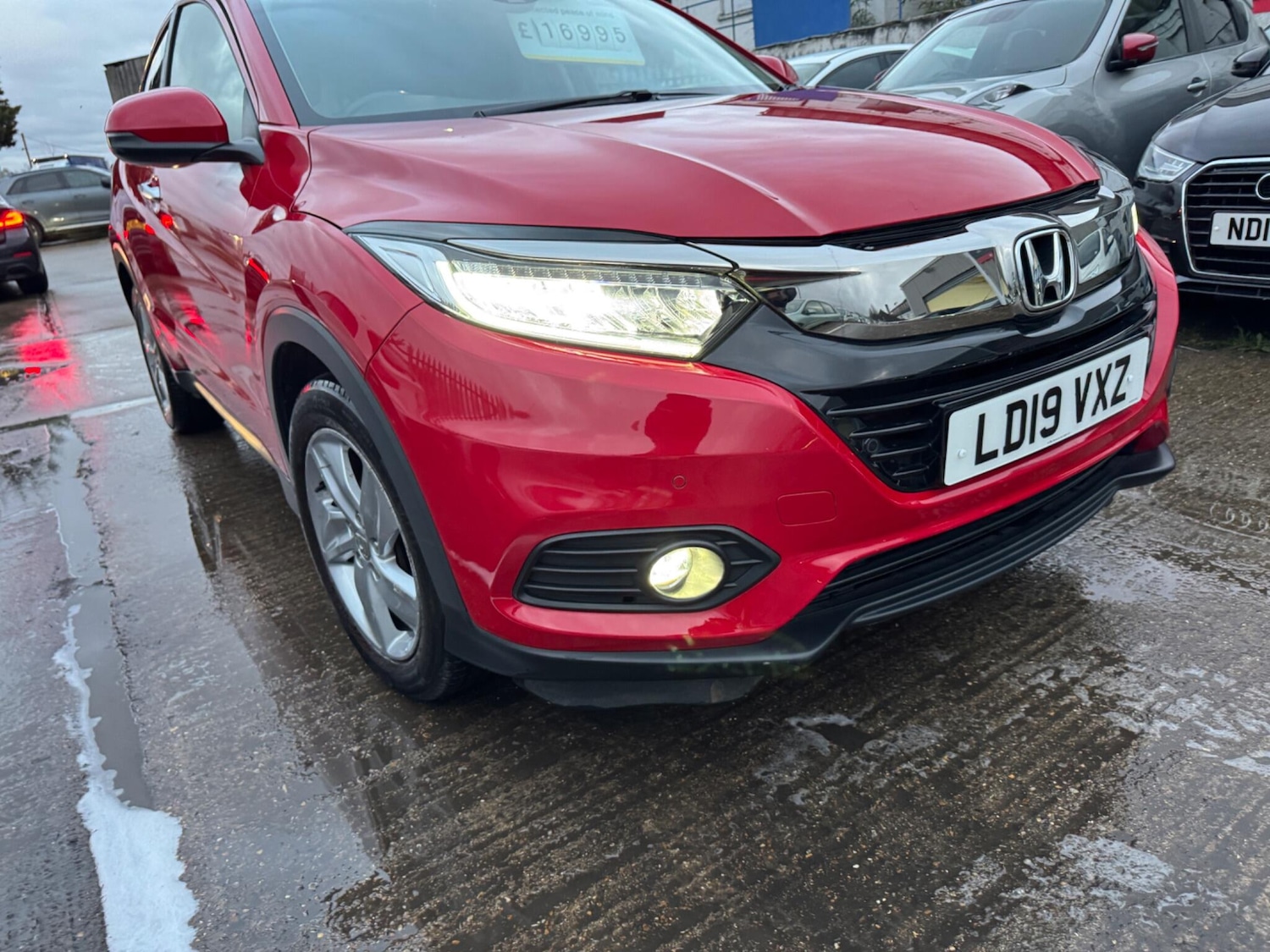 Used Honda HR-V 2019 for sale - 76658243: Photo 4