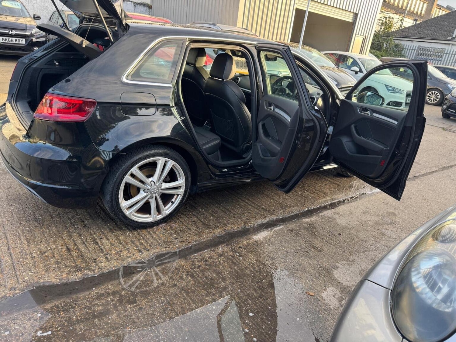 Used Audi A3 2015 for sale - 75994576: Photo 12
