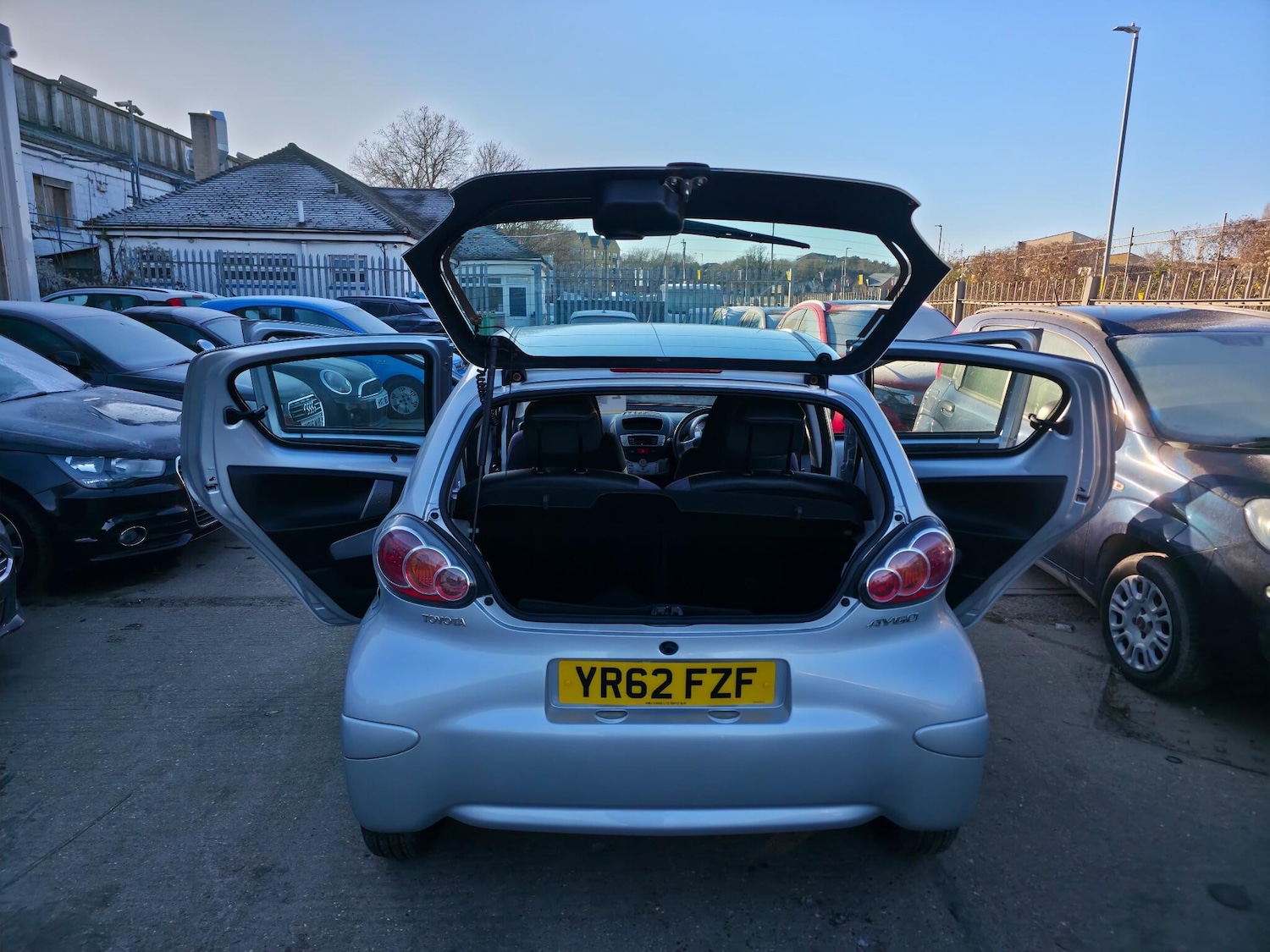 Used Toyota AYGO 2012 for sale - 77119754: Photo 11