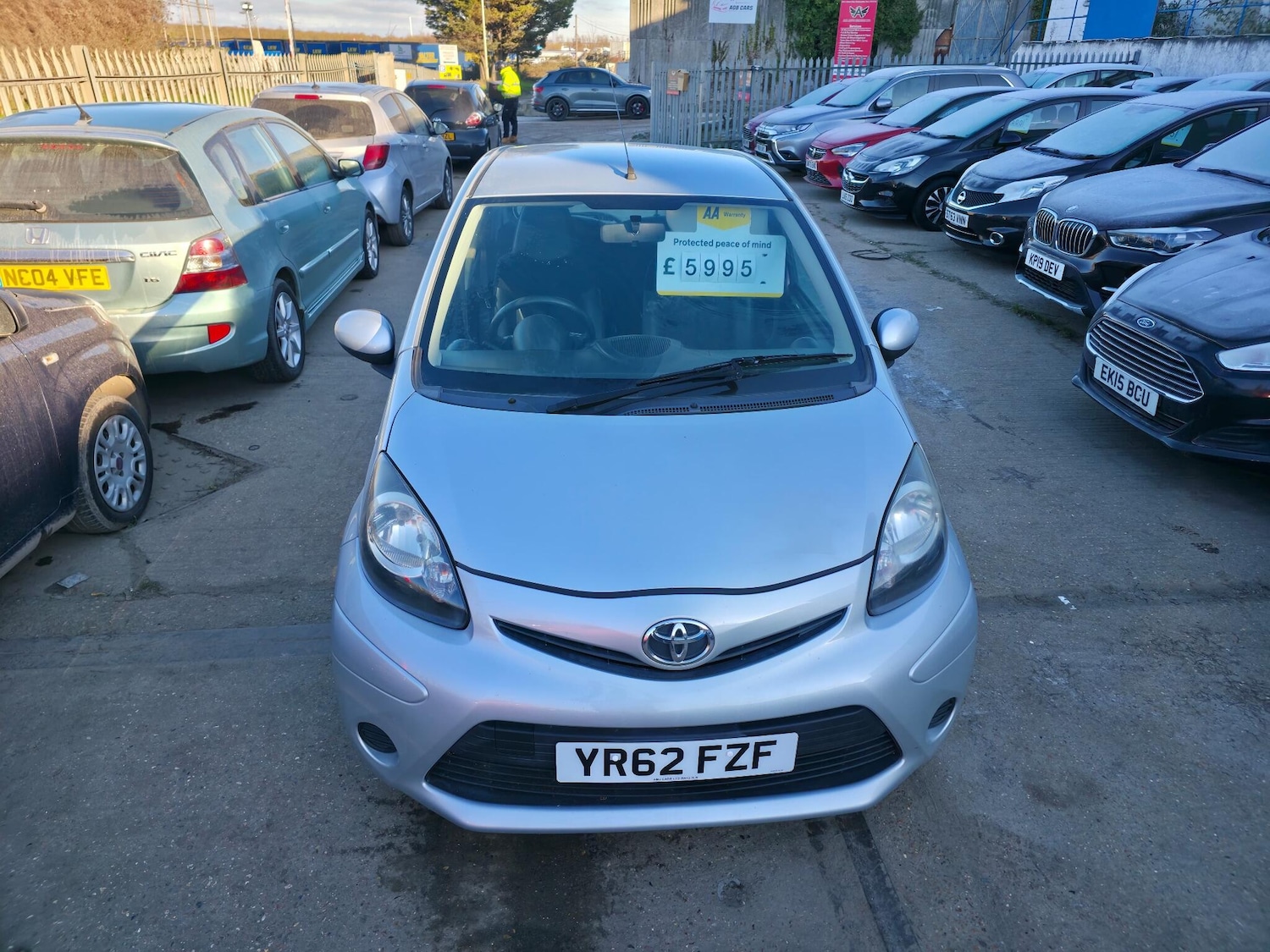 Used Toyota AYGO 2012 for sale - 77119754: Photo 2